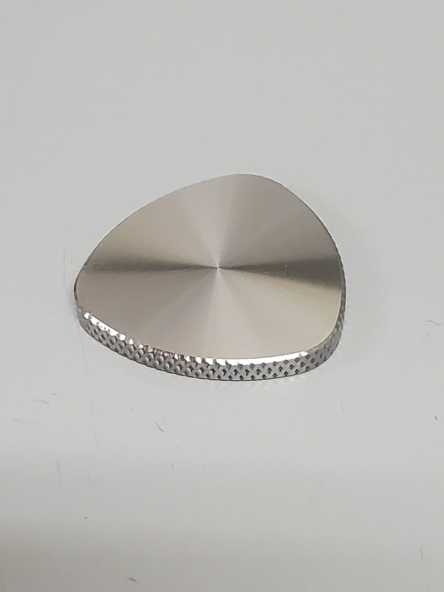 Guitar Pick-style 1-1/4" x 1/8"